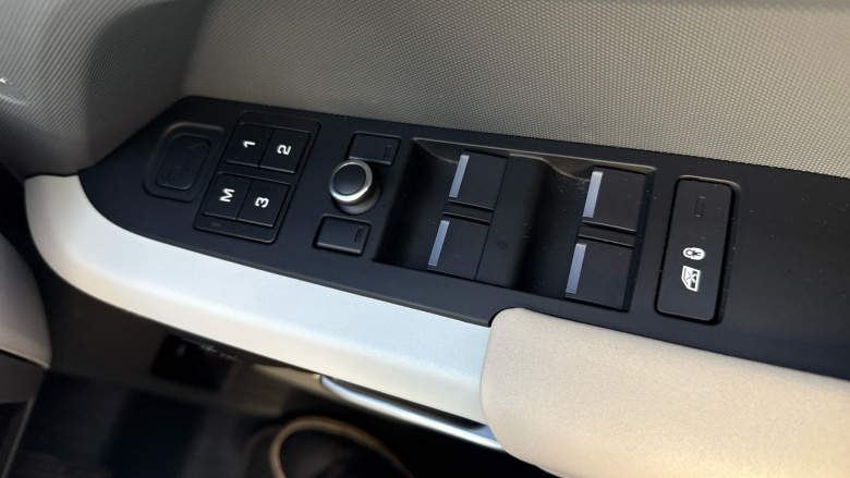 Land Rover Defender 2.0 D240 First Edition 110 5dr Auto Diesel Estate